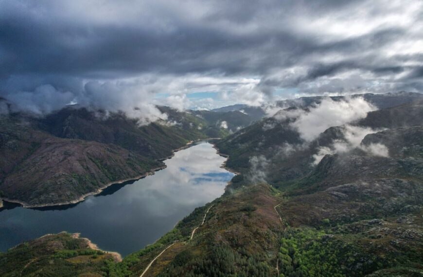 UNESCO Gives Ribeira Sacra a Second Chance