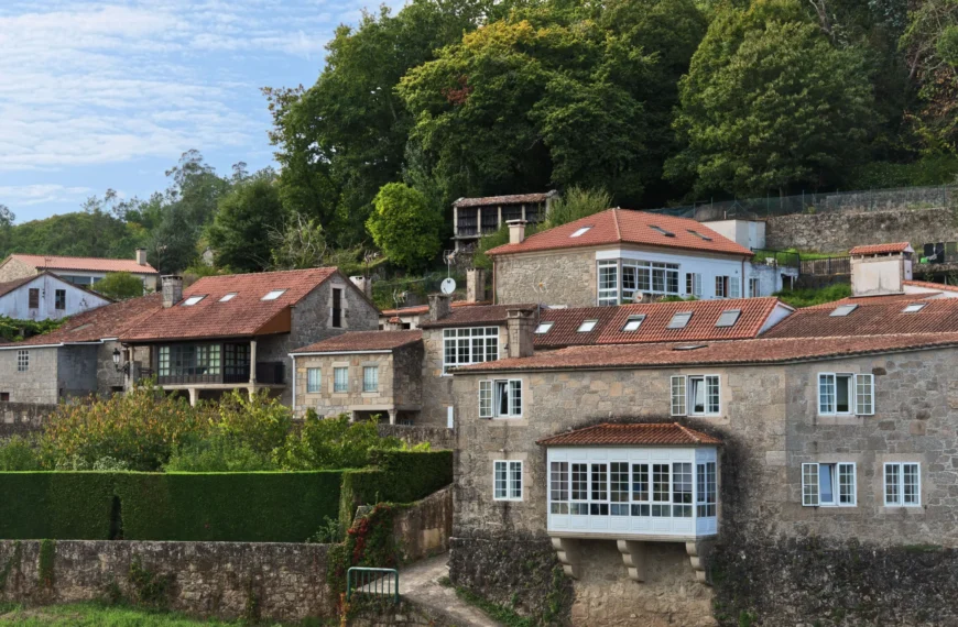 Buying Property in Galicia in 2026: 5 Things to Know First