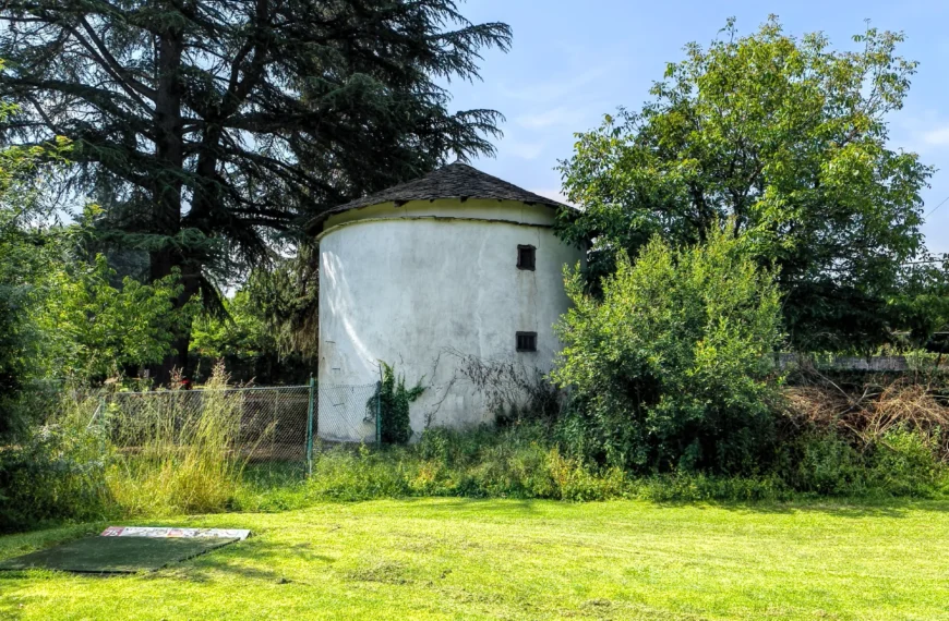 Buying Land in Galicia: What You Must Check Before Paying